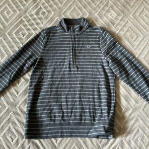Vineyard Vines quarter zip pullover- dark gray/light gray striped